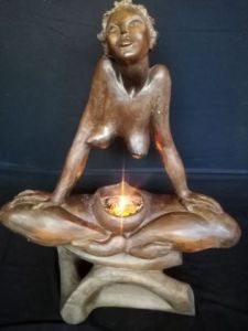Sculpture de dinah goldstein: Garder le feu