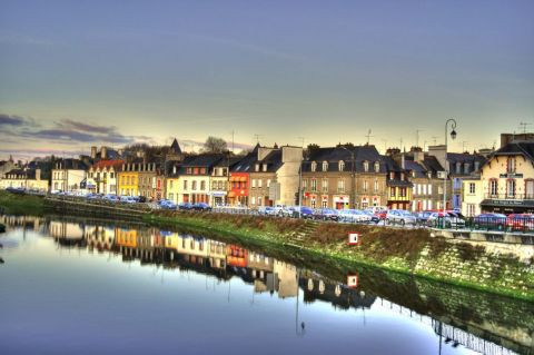 Jose Maria Gil Puchol - Canal de Nantes à Brest. Pontivy (56).